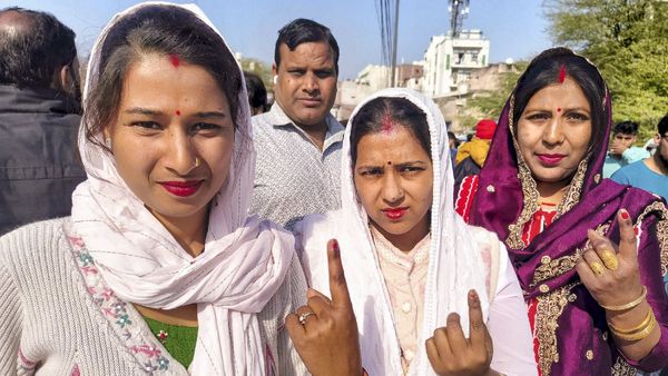 Delhi Election 2025 : દિલ્હીમાં અત્યારસુધીમાં કેટલુ મતદાન થયુ? 