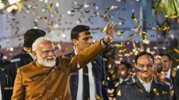 'એક દશકની આપ-દાથી મુક્ત થયુ દિલ્હી, વિકાસના રુપમાં ડબલ પ્રેમ આપીશું', પ્રચંડ જીત બાદ PM મોદી