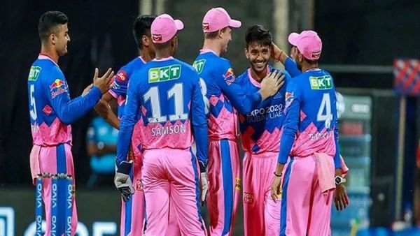 પિતા ચલાવતા હતા રિક્ષા, ભાઈએ કરી હતી આત્મ હત્યા, દુકાન પર મજૂરી કરનારા ગુજરાતના પ્લેયરની IPLમાં એન્ટ્રી