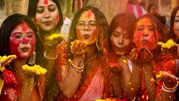 Holi 2025 : પ્રાચીન સમયમાં હોળીની ઉજવણી કેવી રીતે થતી? જાણો ઇતિહાસ