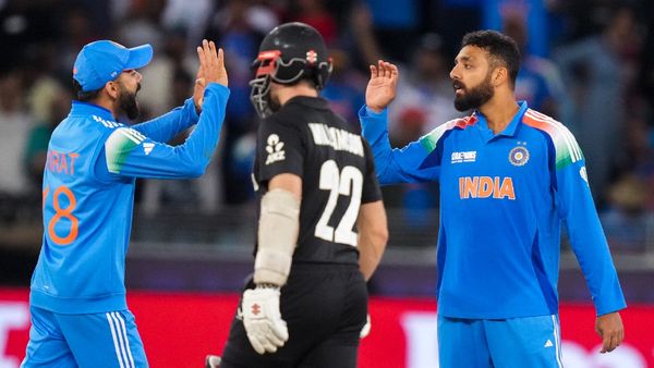 IND vs NZ : ભારતીય બોલરો સામે ન્યૂઝિલેન્ડ ઘૂંટણીએ, ભારતની શાનદાર જીત