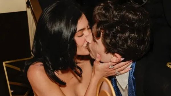 બે વખત માતા બની ચૂકેલી 27 વર્ષીય અભિનેત્રી 26 કરોડના ખર્ચે બોયફેંડ સાથે કરી રહી છે આવુ કામ