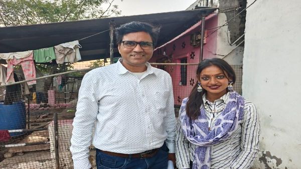 Viral Girl Monalisa: મોનાલિસાને એક્ટ્રેસ બનાવનાર ડાયરેક્ટર સનોજ મિશ્રાની ધરપકડ, જાણો શું છે સમગ્ર મામલો?