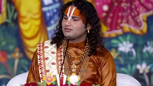 બિગબોસ 18થી ચર્ચામાં આવેલા અનિરુદ્ધાચાર્યજી મહારાજ દર મહિને કેટલા રૂપિયા કમાય છે? જાણીને ઉડી જશે હોંશ