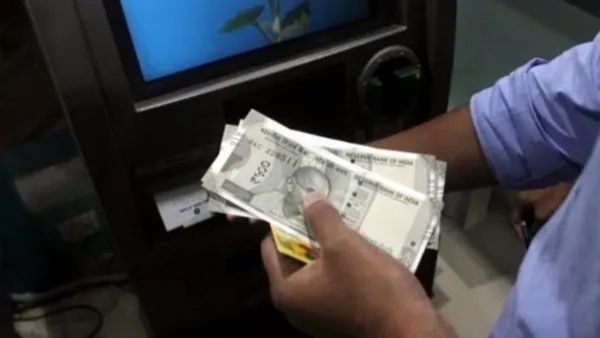 ATM Transaction Rules: હવે બીજી બેંકનું ATM વાપરવું પડશે ભારે! દરેક ટ્રાન્ઝેક્શન પર ચૂકવવા પડશે આટલા રૂપિયા