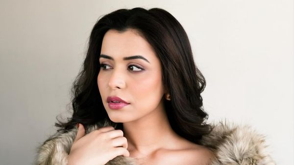 Chitranshi dhyani video : ઈન્ફ્લૂએન્સર ચિત્રાંશી ધ્યાનીનો ખાનગી વીડિયો થયો, સોશિયલ મીડિયા પર વાયરલ