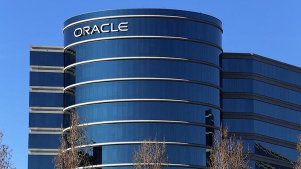 Oracle corporation dividend : Oracle Corporation એ શેરહોલ્ડર્સને અધધ 5300% ડિવિડન્ડ જાહેર કર્યું