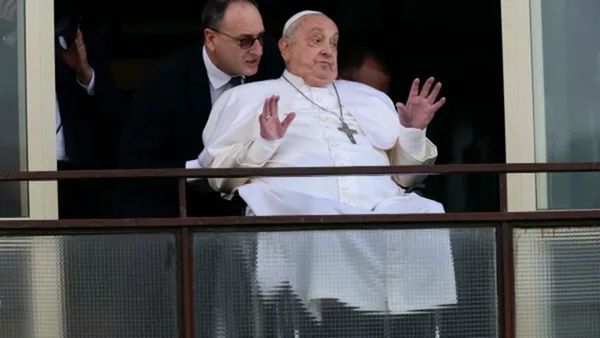 Pope Francis Death:પોપ ફ્રાન્સિસ કોણ હતા? વાંચો ગરીબોના મસીહાથી વેટિકનના વડા સુધીની કહાણી!