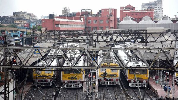 રેલવે કોચ રિપેર કરવામાં 15 દિવસને બદલે 3 વર્ષનો સમય લાગ્યોઃ CAGના રિપોર્ટમાં ખુલાસો