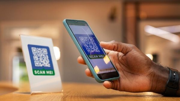 GST on UPI transactions : 2000 રૂપિયાથી વધુના UPI ટ્રાન્ઝેક્શન પર GST લાગશે? જાણો શું કહ્યું સરકારે?