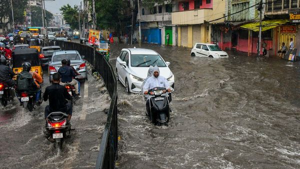 Gujarat Weather: ગુજરાતમાં આજે ભારે વરસાદની આગાહી, એક સાથે ચાર વરસાદી સિસ્ટમ સક્રિય