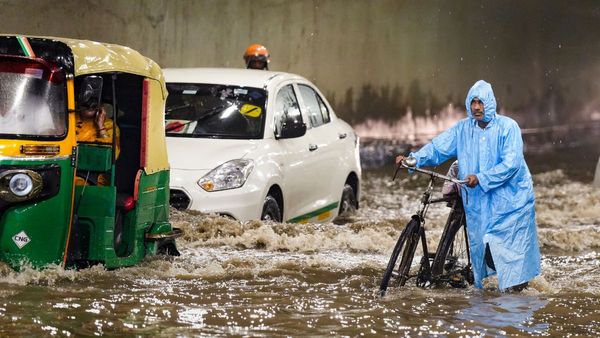 Gujarat Rain : રાજ્યમાં અત્યારસુધી સિઝનનો સરેરાશ 64 ટકાથી વધુ વરસાદ નોંધાયો, જાણો ક્યાં વરસ્યો સૌથી વધુ વરસાદ?