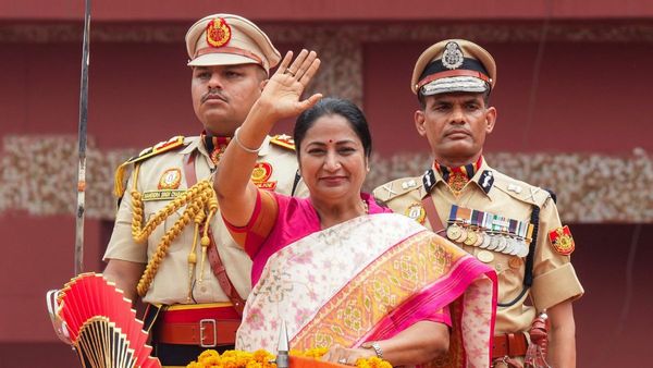 CM Rekha Gupta Attack: હુમલા બાદ CM રેખા ગુપ્તાની સુરક્ષામાં કેન્દ્રએ કર્યો મોટો ફેરફાર, CRPFના જવાનો તૈનાત...