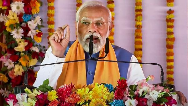 કાશીને PM મોદીની ભેટ: બનારસને મળી 2200 કરોડની ભેટ, પીએમ કિસાન સન્માન નિધિનો હપ્તો જાહેર