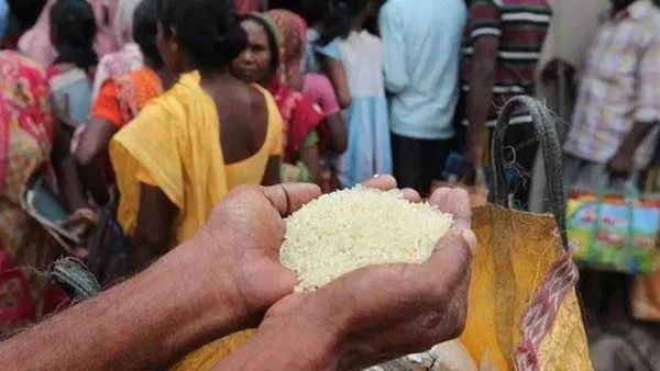 Ration card gujarat : રાજ્યના 56 લાખથી વધુ રેશનકાર્ડ બંધ કરાશે? જાણો સરકારે શું કહ્યું?