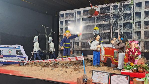 Ganesh utsav 2025 : અમદાવાદ પ્લેન ક્રેશના દિવંગતોને ગણપતિ પંડાલની અનોખી શ્રદ્ધાંજલિ