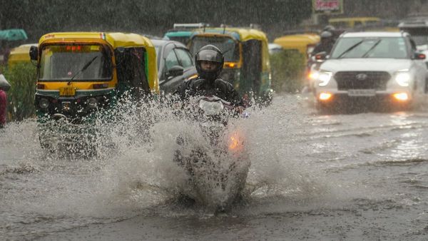 Gujarat Weather: ગુજરાત પર 'શકિત' વાવાઝોડાનો ખતરો, રાજ્યમાં આજે કેવા વરસાદની આગાહી?, જાણો