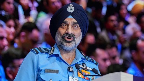 Operation Sindoor : ઓપરેશન સિંદૂરમાં પાકિસ્તાનના 5 ફાઇટર જેટ તોડી પાડ્યાનો વાયુસેના પ્રમુખનો દાવો