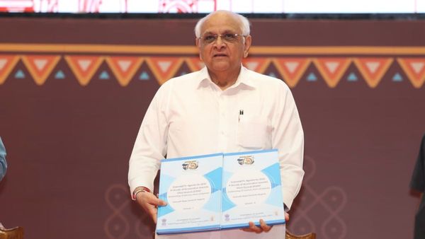 ગાંધીનગર: CM ભૂપેન્દ્ર પટેલે 'ગુજરાત@75: એજન્ડા ફોર 2035'નું કર્યું અનાવરણ, જાણો વધુ વિગત