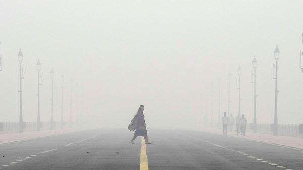 Delhi pollution : દિલ્હીમાં પ્રદૂષણ ઘટાડવા ક્લાઉડ સીડિંગ કરીને કૃત્રિમ વરસાદ કરાવાશે