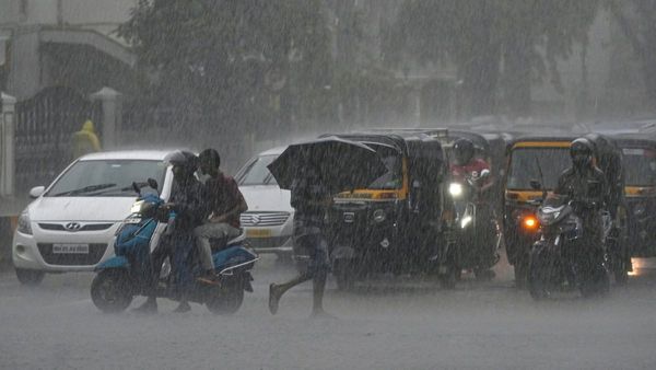 Gujarat Weather: આજે રાજ્યના 13 જિલ્લામાં વરસાદનું જોર, ખેડૂતોની ચિંતા વધી, જાણો હવામાન વિભાગની આગાહી