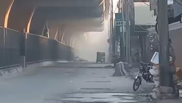 Peshawar Attack : પાકિસ્તાનના પેશાવરમાં 2 મોટા વિસ્ફોટ, 3 લોકોના મોત