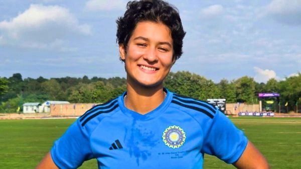 WPL 2026 : કોણ છે WPL ની વૈભવ સૂર્યવંશી દિયા યાદવ? 16 વર્ષીય ખેલાડીએ ઇતિહાસ રચ્યો.