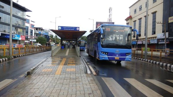 અમદાવાદીઓને મોટી રાહત, હવે AMTS-BRTS માં એક જ ટિકીટથી મુસાફરી કરી શકાશે