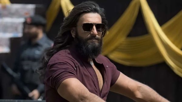 Dhurandhar Box Office Collection Day 21: 1000 કરોડને પાર થઈ 'ધૂરંધર', બોક્સ ઓફિસ પર મચાવી ધૂમ