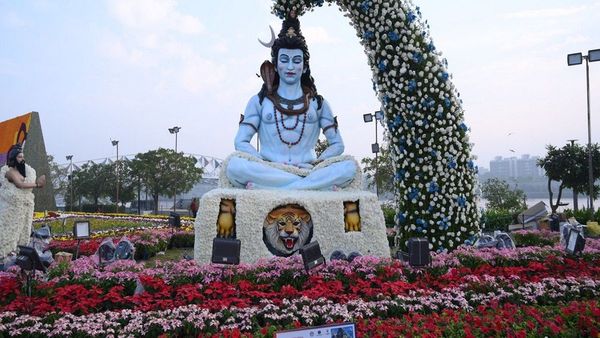 અમદાવાદ ફ્લાવર શોના સમયમાં મોટો ફેરફાર, હવે રાત્રે આટલા વાગ્યા સુધી માણી શકાશે નજારો