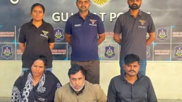 અમદાવાદ એરપોર્ટ નજીક બાળક તસ્કરી રેકેટનો પર્દાફાશ, 15 દિવસનું બાળક મળી આવ્યુ