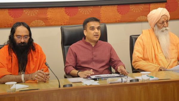 જૂનાગઢના મહાશિવરાત્રી મેળા માટે તડામાર તૈયારીઓ, DyCM હર્ષ સંઘવીના તંત્રને કડક આદેશ, જાણો ક્યારે પ્રારંભ થશે