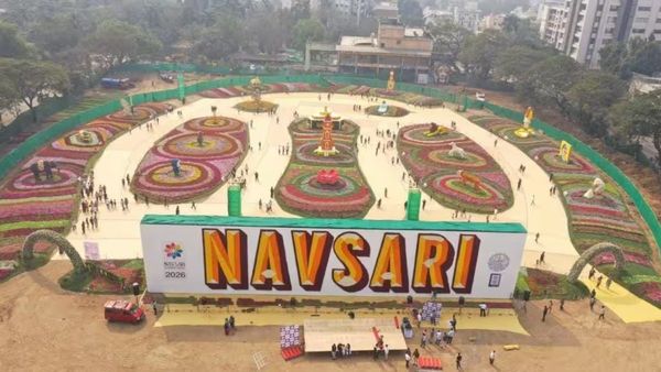 નવસારી ફ્લાવર શોમાં ગિનીસ વર્લ્ડ રેકોર્ડ નોંધાયો