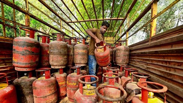 New LPG Booking Rules: 'હવે 35 દિવસ પહેલા બુક નહીં થાય સિલિન્ડર', બદલાયા LPG બુકિંગના નિયમ