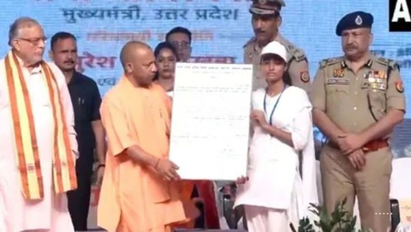 યુપી પોલીસને મળી નવી તાકાત: CM યોગી આજે 936 હેડ ઓપરેટરોને નિમણૂક પત્ર સોંપશે