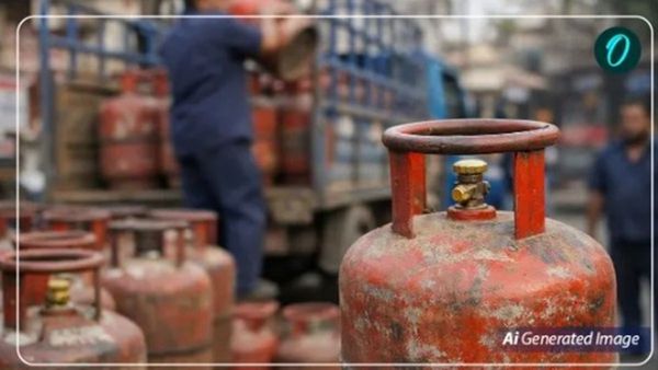 LPG Price Today: દિલ્હીમાં ઘરેલું ગેસ સિલિન્ડર ₹913 પર સ્થિર, જાણો કોમર્શિયલ સિલિન્ડરના તાજા ભાવ?