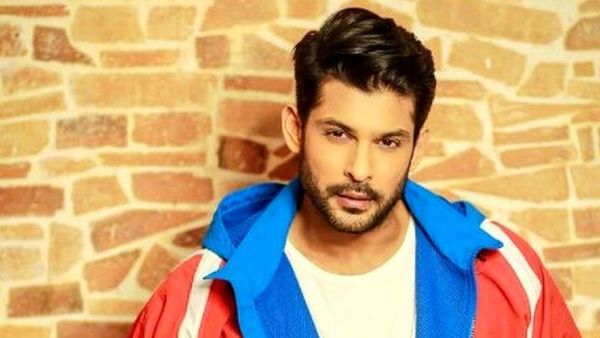 સિદ્ધાર્થ શુક્લાની અંતિમક્રિયા, બાલિકા વધૂના અભિનેતાના મૃત્યુના કારણ અંગે સસ્પેન્સ યથાવત્