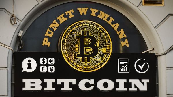 Bitcoin Cryptocurrency: સુપ્રીમ કોર્ટે જેની પરવાનગી આપી તે વર્ચ્યુઅલ કરન્સીની દુનિયા કેવી છે?