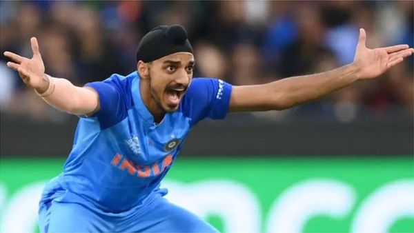 પહેલી ઇનિંગમાં ભારતીય બોલરોએ બતાવી તાકાત