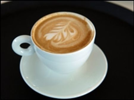 'अधिक कॉफ़ी पीने से अजीब अनुभव संभव'