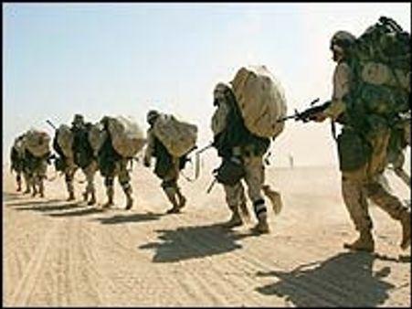 'अगस्त, 2010 तक इराक़ से लौटेंगे सैनिक'