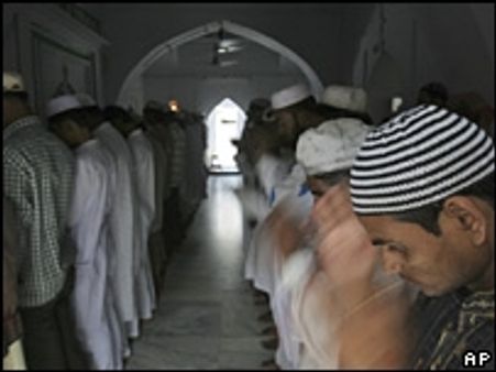 भारत में 'मानवाधिकार हनन' मामले बढ़े