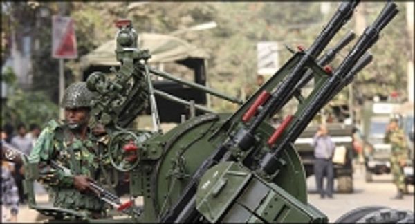 बांग्लादेश में सशस्त्र विद्रोह फैला