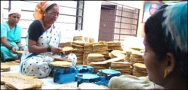 लिज्जत ने पूरे किए 50 साल