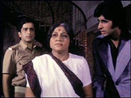 कहीं 'दीवार' और कहीं ये सी-ग्रेड फ़िल्म जैसे डायलॉग..