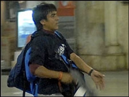 क़साब की उम्र की जांच के आदेश