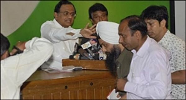 'पत्रकार नुक़सान नहीं पहुँचाना चाहता था'