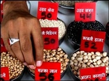 लगातार दूसरे हफ़्ते महँगाई बढ़ी