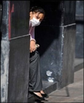 'स्वाइन फ़्लू को लेकर सतर्कता ज़रूरी'
