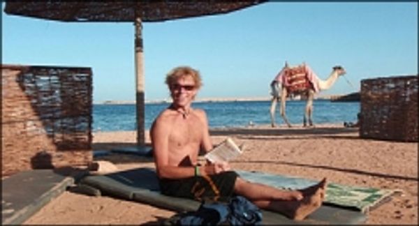 'बेहतरीन नौकरी' एक ब्रितानी की झोली में